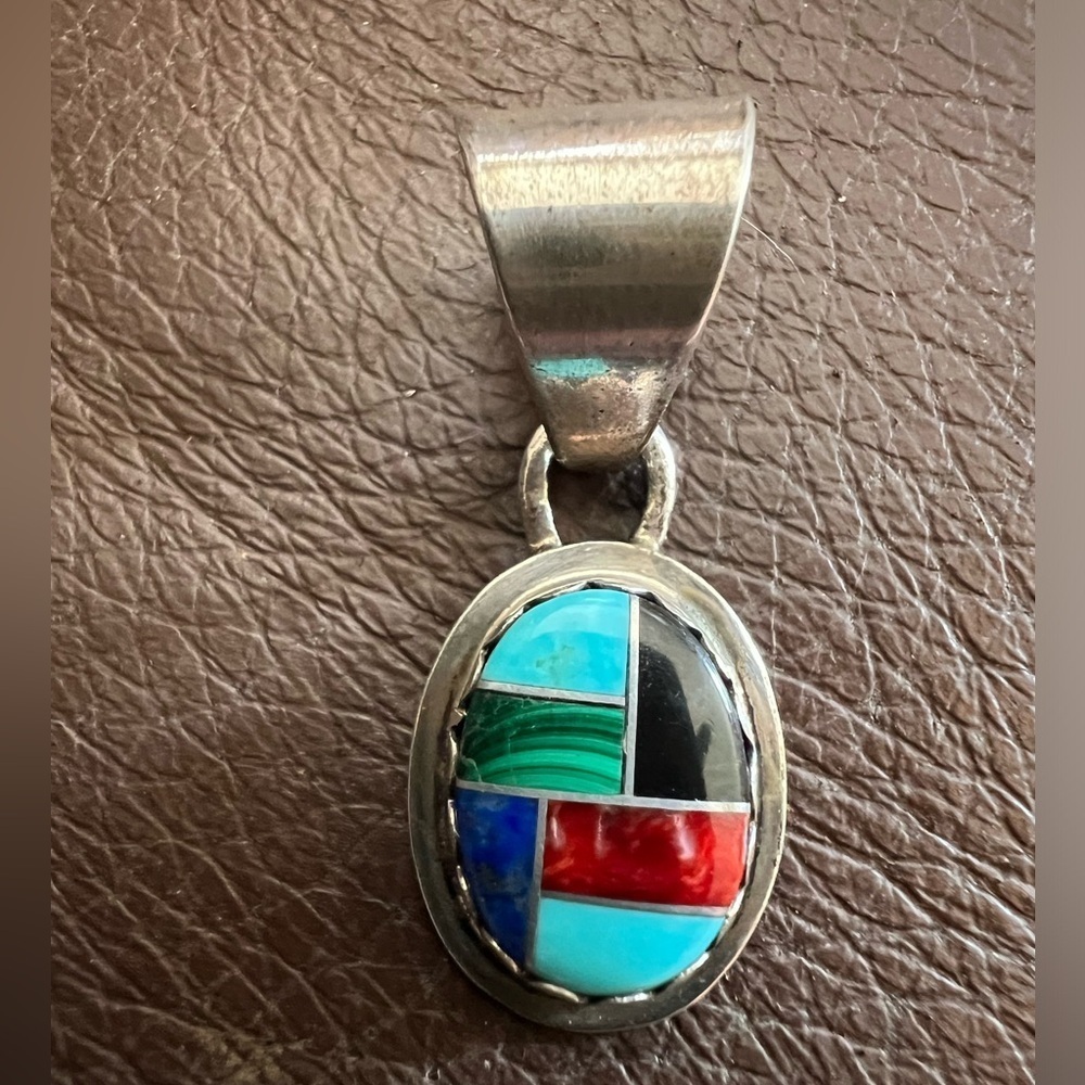 Native American Pendant Signed Sterling, Turquoise, Malachite, Onyx, Sodalite‌